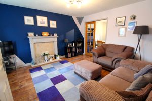 Living Room- click for photo gallery